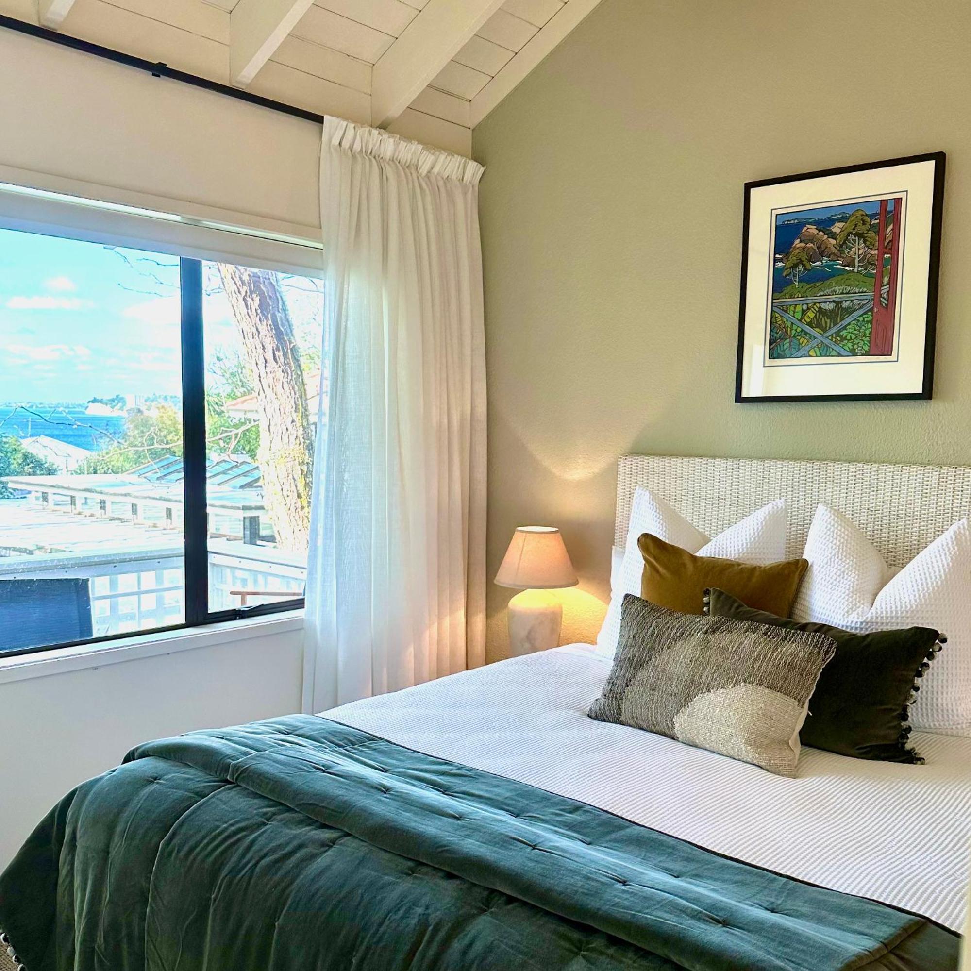 Emerald Inn On Takapuna Beach Окленд Экстерьер фото